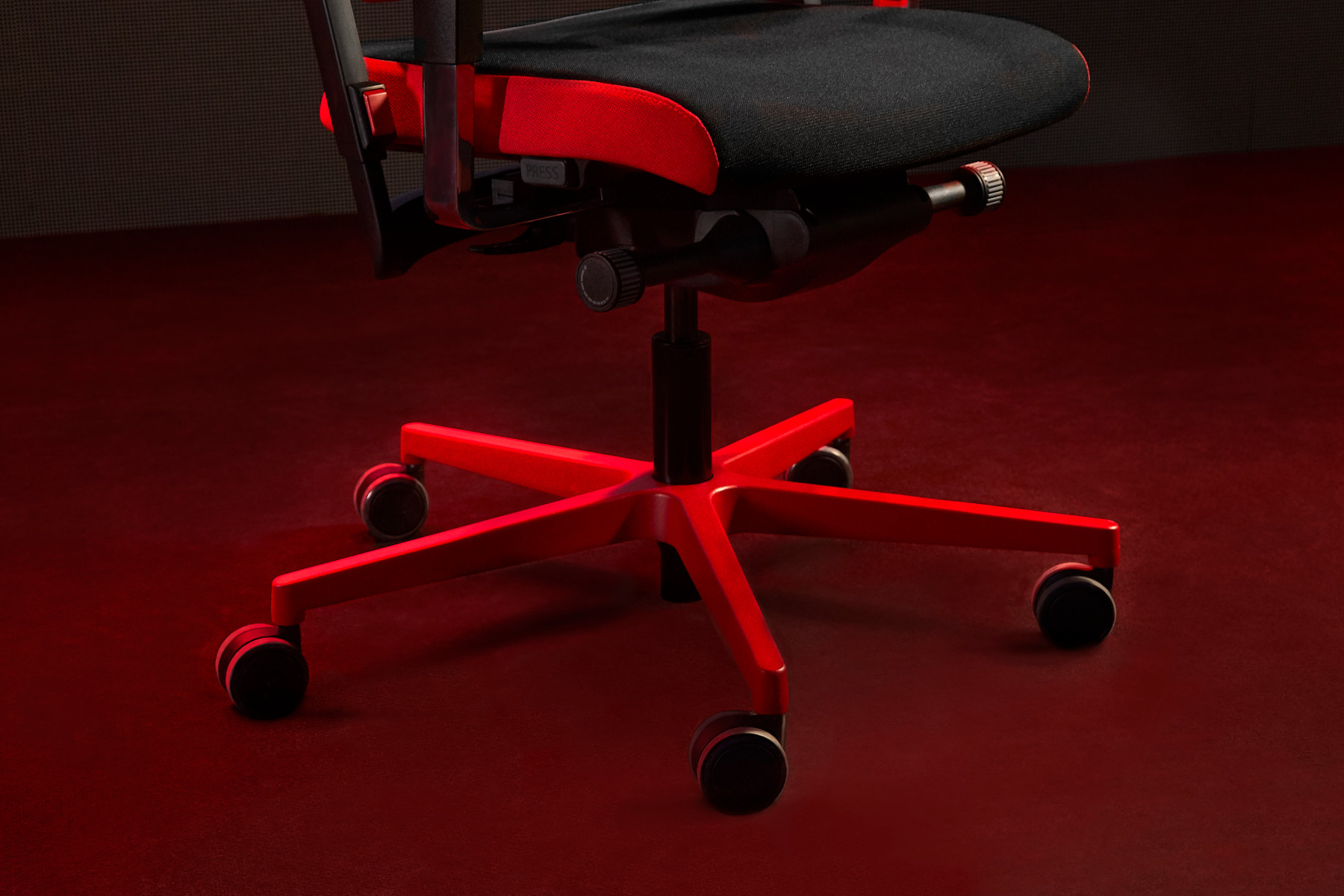 Rohde & Grahl Xilium Gamingstuhl RED EDITION